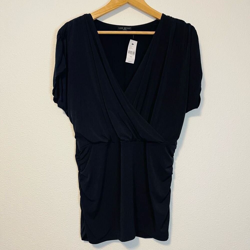 Lane‎ Bryant Black V-Neck Side Ruched Top Size 18/20 NWT